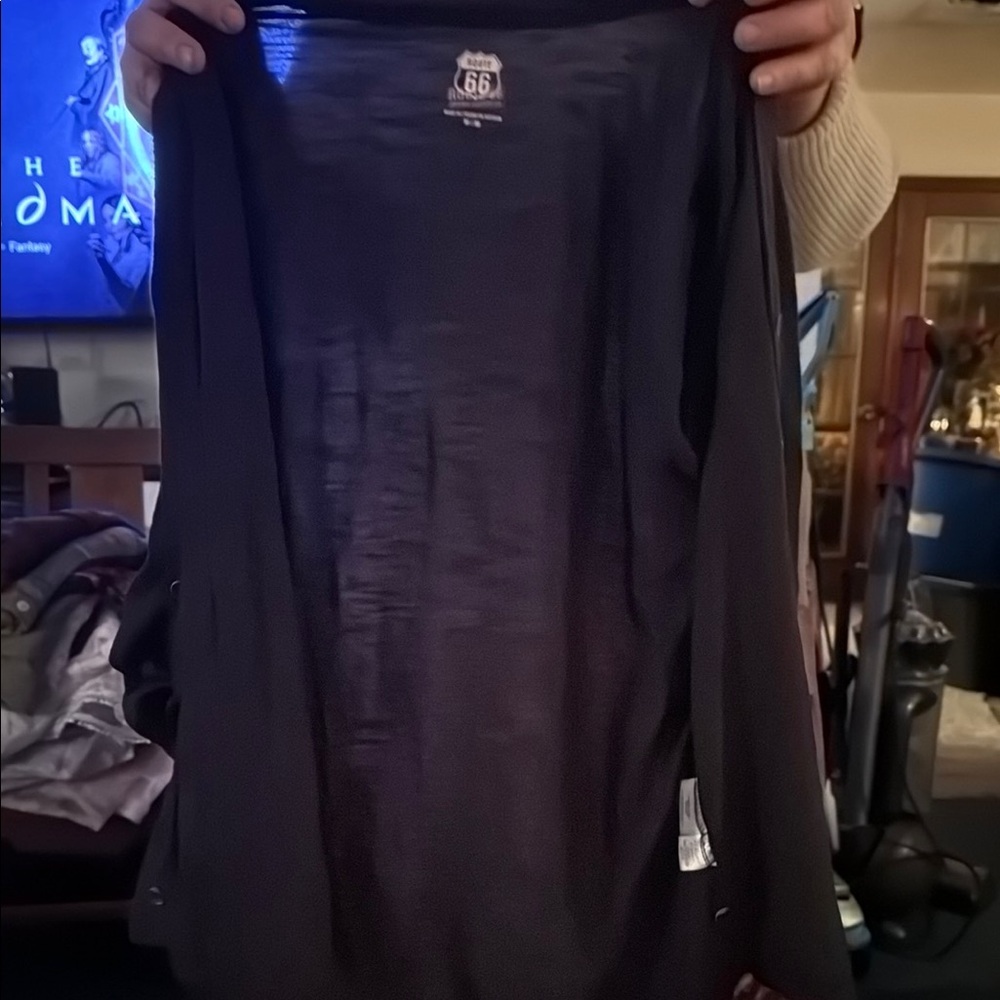 Men's Black Shirt
